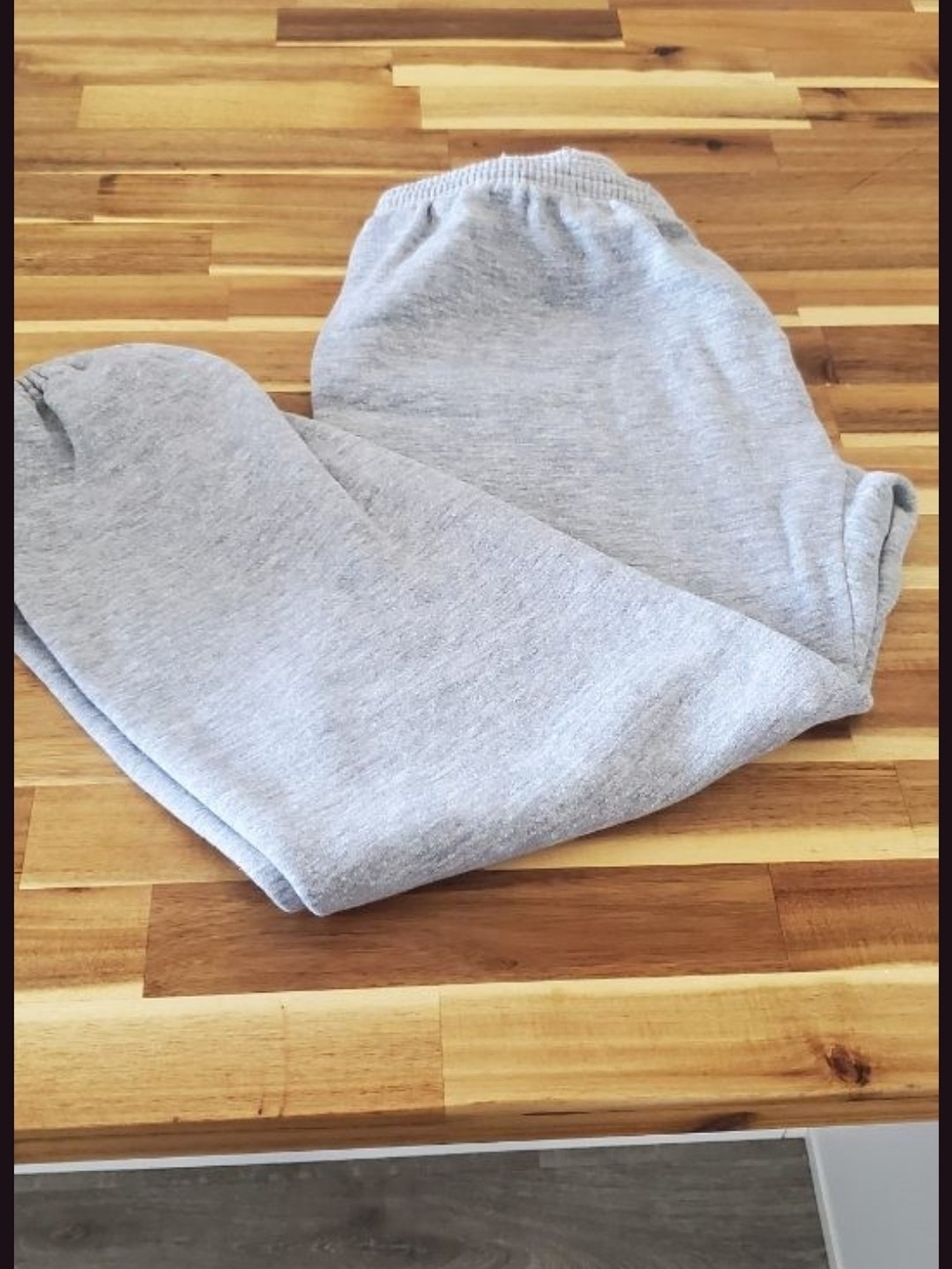 Classic Men's Grey Sweatpants - Comfortable Everyday Joggers